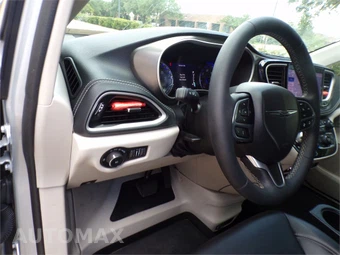 2023 Chrysler Pacifica Touring L 121.6" WB - miniatura 26