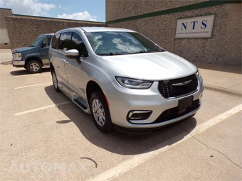 2023 Chrysler Pacifica Touring L 121.6" WB - miniatura 3