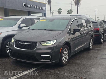 2023 Chrysler Pacifica Touring L 121.6" WB