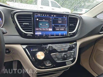 2023 Chrysler Pacifica Touring L 121.6" WB - miniatura 10