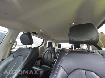 2023 Chrysler Pacifica Touring L 121.6" WB - miniatura 11