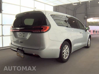 2023 Chrysler Pacifica Touring L 121.6" WB - miniatura 4