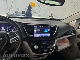 2023 Chrysler Pacifica Touring L 121.6" WB – miniatura 14