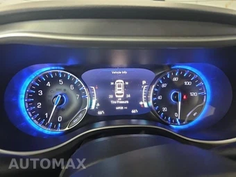2023 Chrysler Pacifica Touring L 121.6" WB – miniatura 15