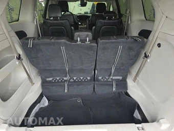 2023 Chrysler Pacifica Touring L 121.6" WB – miniatura 19