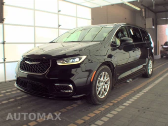 2023 Chrysler Pacifica Touring L 121.6" WB