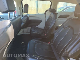 2023 Chrysler Pacifica Touring L 121.6" WB - miniatura 13