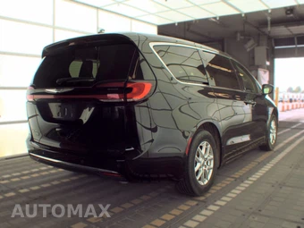 2023 Chrysler Pacifica Touring L 121.6" WB - miniatura 4
