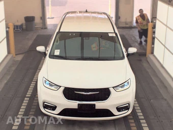 2023 Chrysler Pacifica Touring L 121.6" WB - miniatura 2