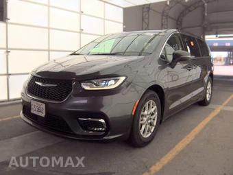 2023 Chrysler Pacifica Touring L 121.6" WB