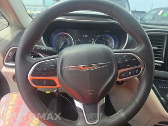 2023 Chrysler Pacifica Touring L 121.6" WB - miniatura 10
