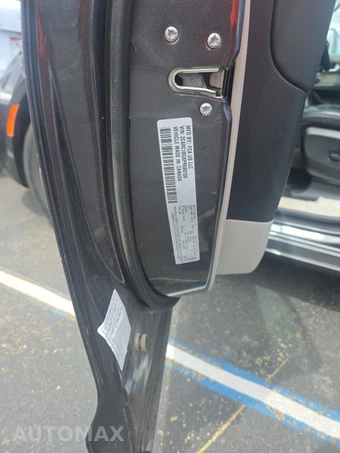 2023 Chrysler Pacifica Touring L 121.6" WB - miniatura 15