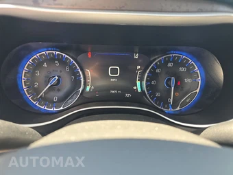 2023 Chrysler Pacifica Touring L 121.6" WB – miniatura 12