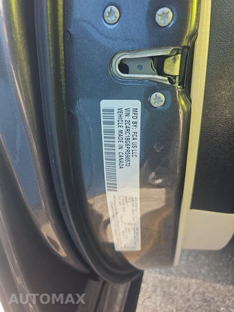 2023 Chrysler Pacifica Touring L 121.6" WB - miniatura 14