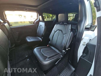 2023 Chrysler Pacifica Touring L 121.6" WB - miniatura 10
