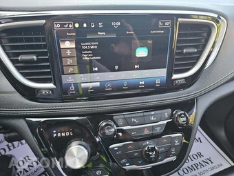 2023 Chrysler Pacifica Touring L 121.6" WB - miniatura 7