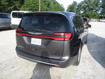 2023 Chrysler Pacifica Touring L 121.6" WB - miniatura 16