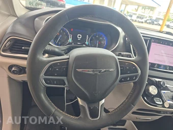 2023 Chrysler Pacifica Touring L 121.6" WB - miniatura 10