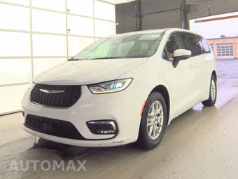 2023 Chrysler Pacifica Touring L 121.6" WB