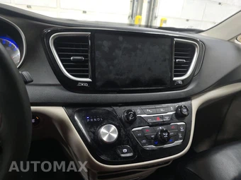 2023 Chrysler Pacifica Touring L 121.6" WB - miniatura 11
