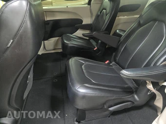 2023 Chrysler Pacifica Touring L 121.6" WB - miniatura 13