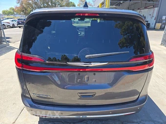 2023 Chrysler Pacifica Touring L 121.6" WB - miniatura 5