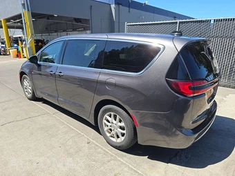 2023 Chrysler Pacifica Touring L 121.6" WB - miniatura 6
