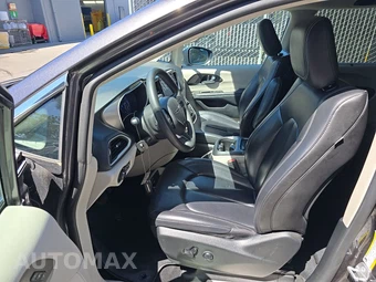 2023 Chrysler Pacifica Touring L 121.6" WB - miniatura 7