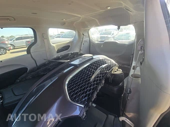 2023 Chrysler Pacifica Touring L 121.6" WB - miniatura 14