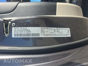 2023 Chrysler Pacifica Touring L 121.6" WB - miniatura 15