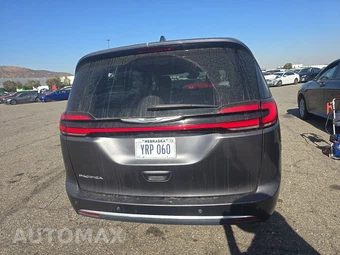 2023 Chrysler Pacifica Touring L 121.6" WB - miniatura 5