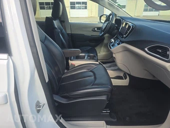 2023 Chrysler Pacifica Touring L 121.6" WB - miniatura 8