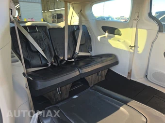 2023 Chrysler Pacifica Touring L 121.6" WB - miniatura 14