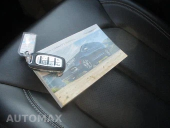 2023 Chrysler Pacifica Touring L 121.6" WB - miniatura 12