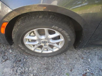 2023 Chrysler Pacifica Touring L 121.6" WB - miniatura 23