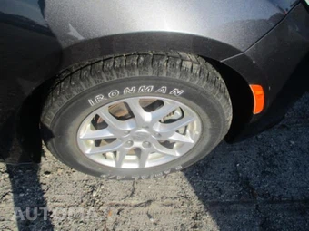 2023 Chrysler Pacifica Touring L 121.6" WB - miniatura 3