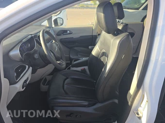 2023 Chrysler Pacifica Touring L 121.6" WB - miniatura 7