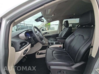 2023 Chrysler Pacifica Touring L 121.6" WB - miniatura 3