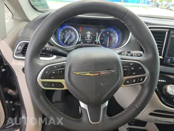 2023 Chrysler Pacifica Touring L 121.6" WB – miniatura 10