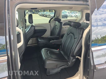2023 Chrysler Pacifica Touring L 121.6" WB – miniatura 13