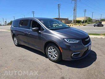 2023 Chrysler Pacifica Touring L 121.6" WB – miniatura 4