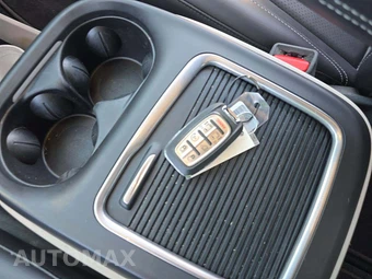 2023 Chrysler Pacifica Touring L 121.6" WB – miniatura 8