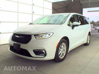 2023 Chrysler Pacifica Touring L 121.6" WB