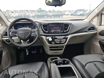 2023 Chrysler Pacifica Touring L 121.6" WB - miniatura 11