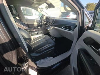 2023 Chrysler Pacifica Touring L 121.6" WB - miniatura 8