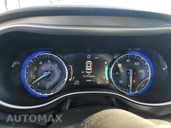 2023 Chrysler Pacifica Touring L 121.6" WB - miniatura 12