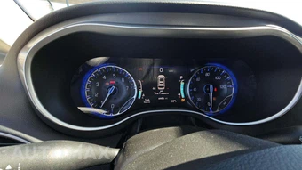 2023 Chrysler Pacifica Touring L 121.6" WB - miniatura 24