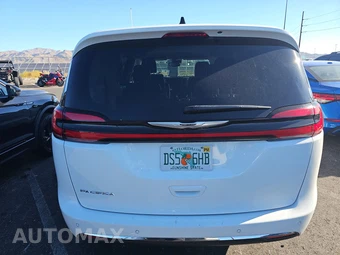 2023 Chrysler Pacifica Touring L 121.6" WB - miniatura 5