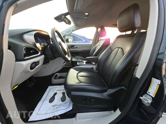 2023 Chrysler Pacifica Touring L 121.6" WB - miniatura 7