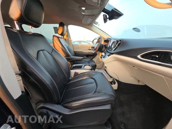 2023 Chrysler Pacifica Touring L 121.6" WB - miniatura 8